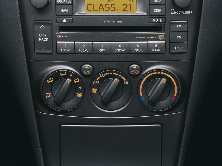  Toyota Avensis Sedan 2006 года  (фото 52 из 113)